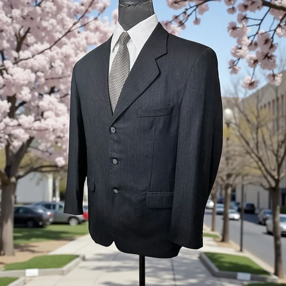 Classic Gray Men's Blazer with a slightly Blue Pinstripe very Subtle☑️VEN50 - Picture 5 of 12